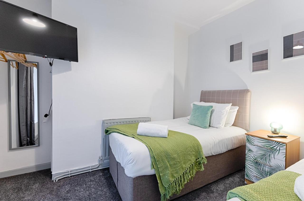 City Centre, Parking, Smart Tv'S In All Rooms 스완지 외부 사진
