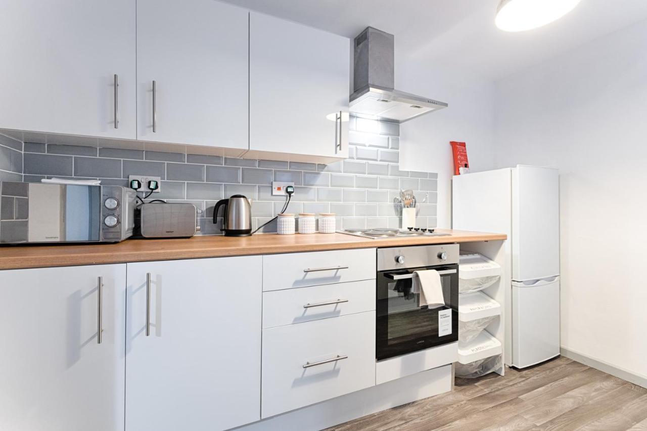 City Centre, Parking, Smart Tv'S In All Rooms 스완지 외부 사진